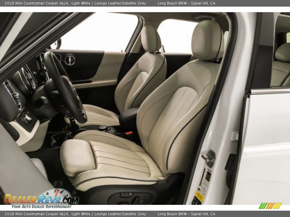 Front Seat of 2018 Mini Countryman Cooper ALL4 Photo #33
