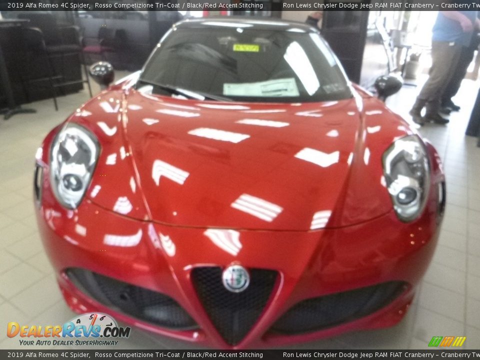 2019 Alfa Romeo 4C Spider Rosso Competizione Tri-Coat / Black/Red Accent Stitching Photo #9