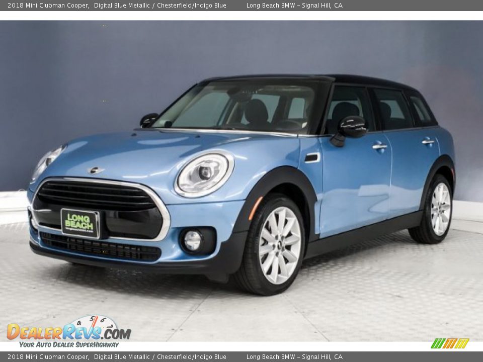 Front 3/4 View of 2018 Mini Clubman Cooper Photo #12