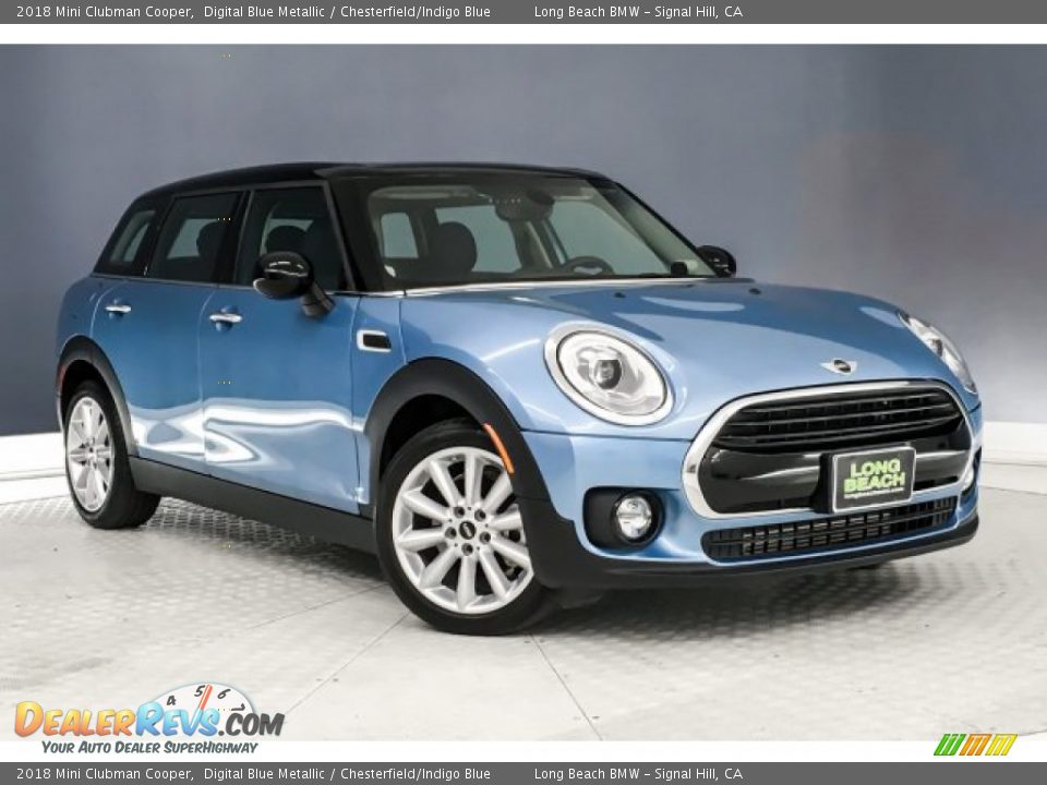 Front 3/4 View of 2018 Mini Clubman Cooper Photo #14
