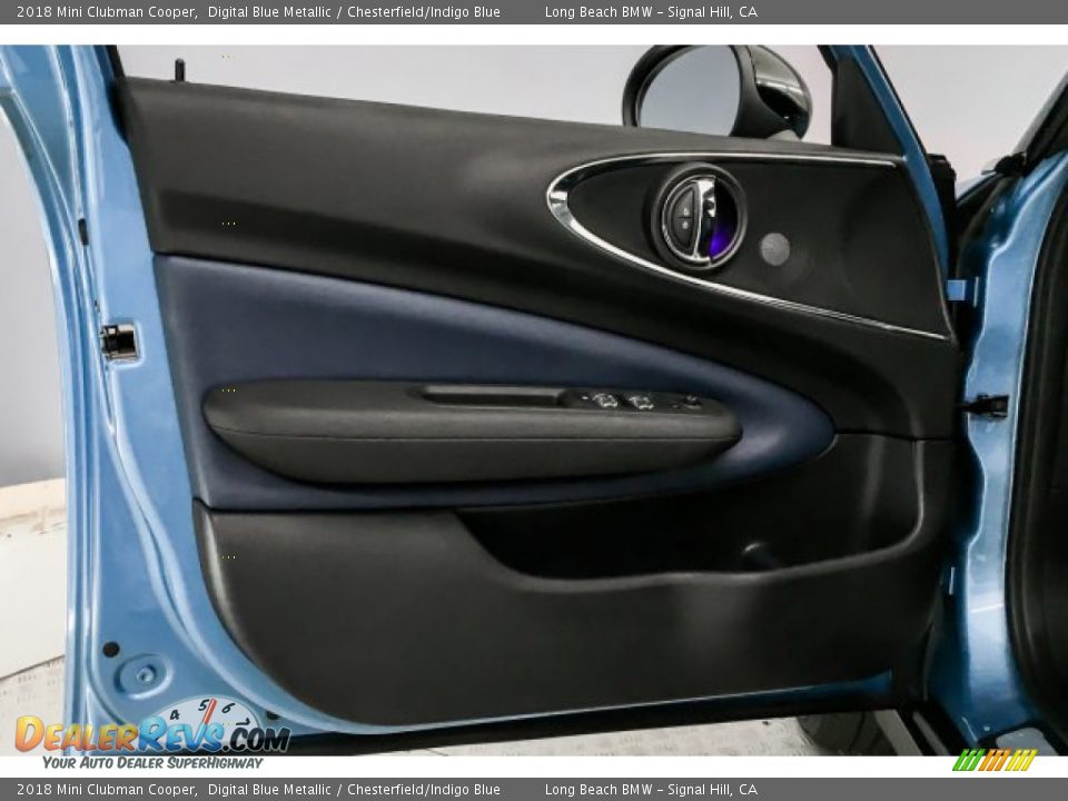 Door Panel of 2018 Mini Clubman Cooper Photo #24