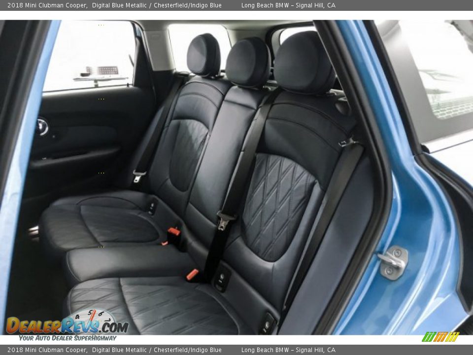 Rear Seat of 2018 Mini Clubman Cooper Photo #34