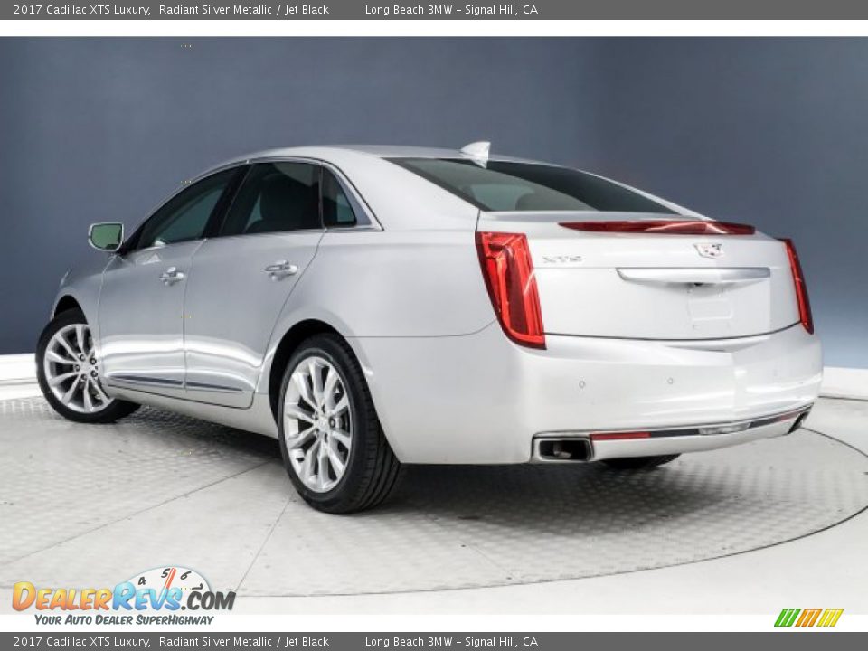 2017 Cadillac XTS Luxury Radiant Silver Metallic / Jet Black Photo #10