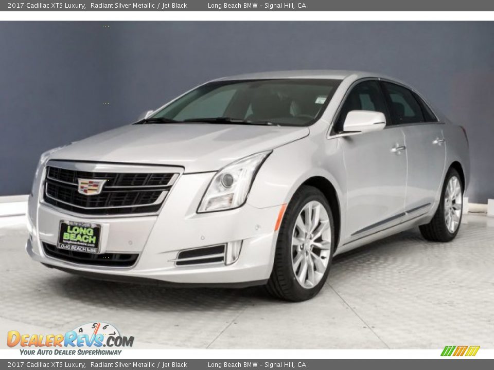 2017 Cadillac XTS Luxury Radiant Silver Metallic / Jet Black Photo #12