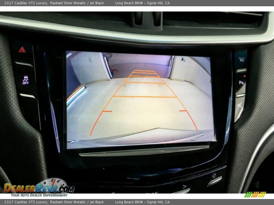 2017 Cadillac XTS Luxury Radiant Silver Metallic / Jet Black Photo #13