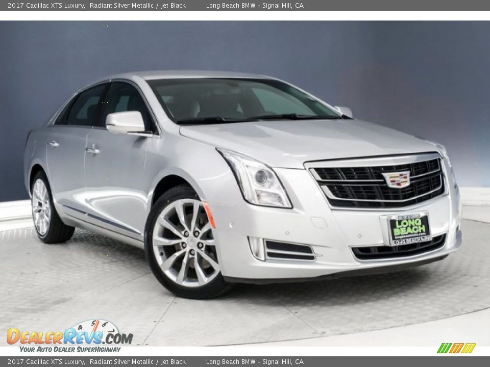 2017 Cadillac XTS Luxury Radiant Silver Metallic / Jet Black Photo #14