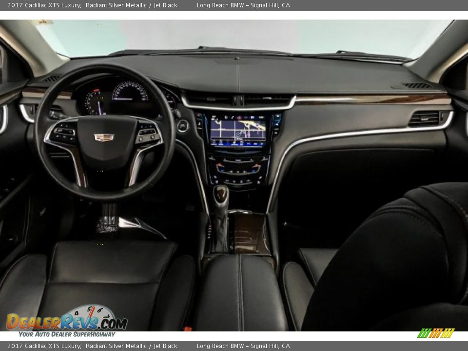2017 Cadillac XTS Luxury Radiant Silver Metallic / Jet Black Photo #23