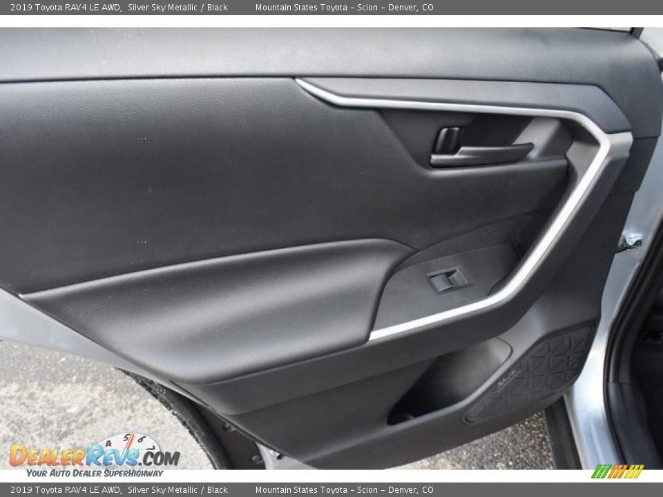 2019 Toyota RAV4 LE AWD Silver Sky Metallic / Black Photo #20