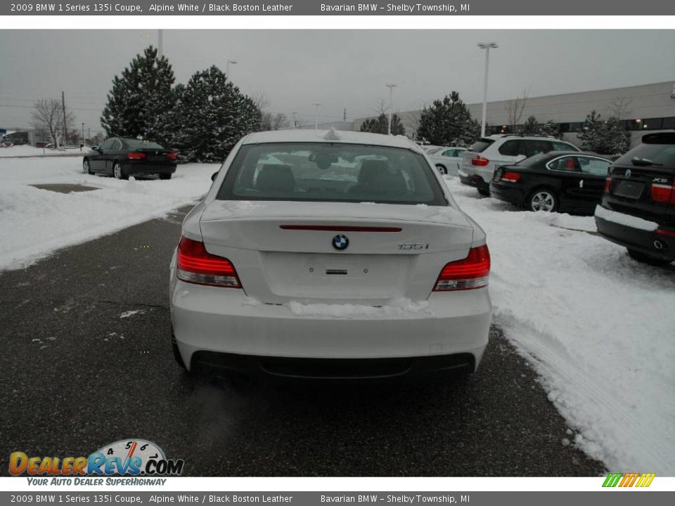 2009 BMW 1 Series 135i Coupe Alpine White / Black Boston Leather Photo #4