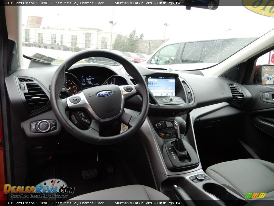 2016 Ford Escape SE 4WD Sunset Metallic / Charcoal Black Photo #17