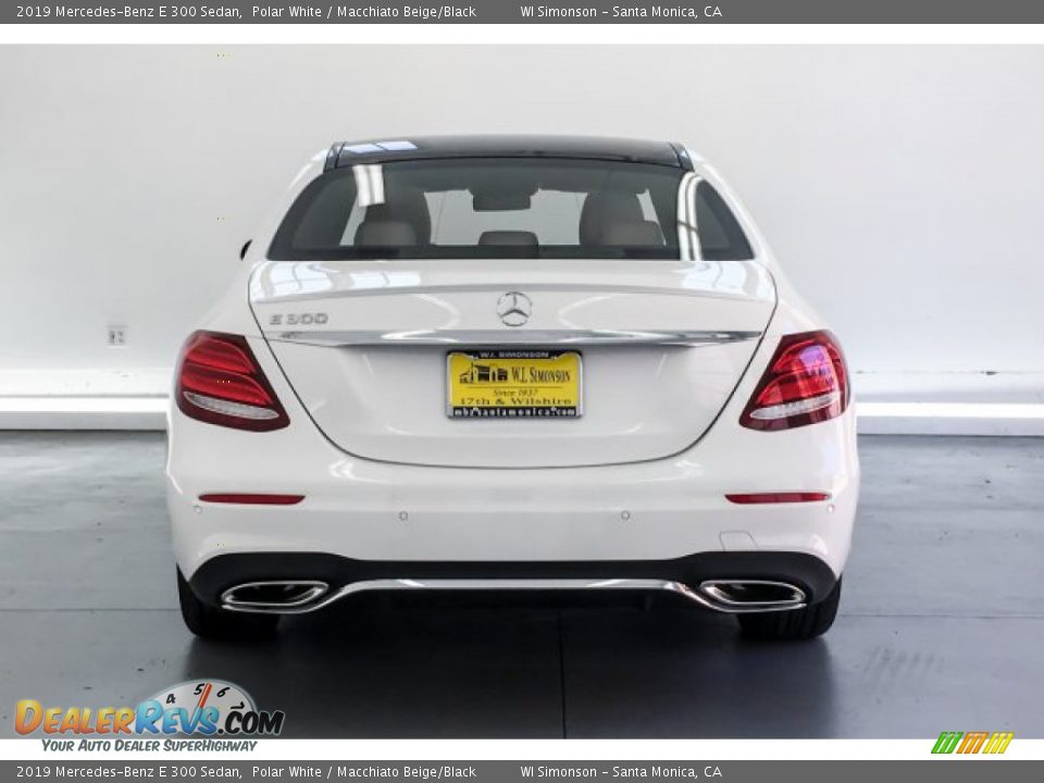 2019 Mercedes-Benz E 300 Sedan Polar White / Macchiato Beige/Black Photo #3