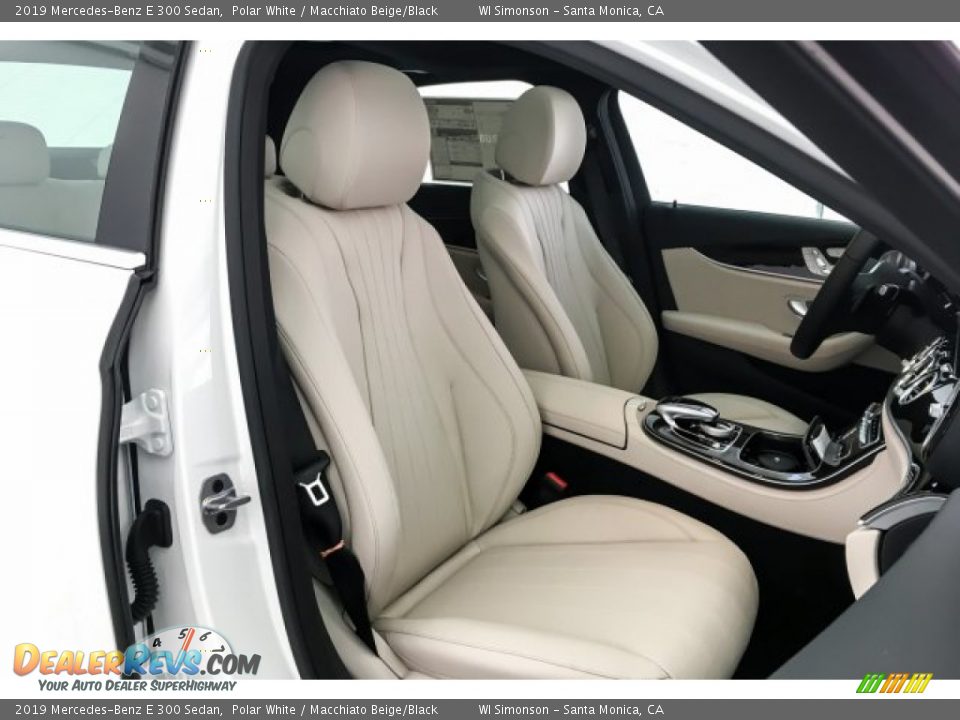 2019 Mercedes-Benz E 300 Sedan Polar White / Macchiato Beige/Black Photo #5