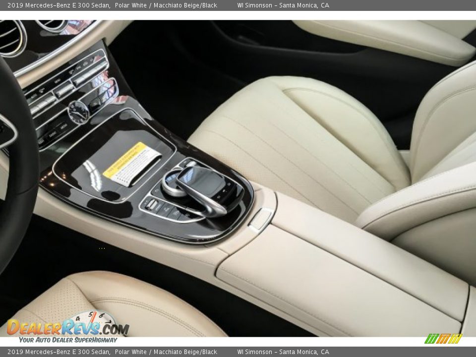 2019 Mercedes-Benz E 300 Sedan Polar White / Macchiato Beige/Black Photo #7