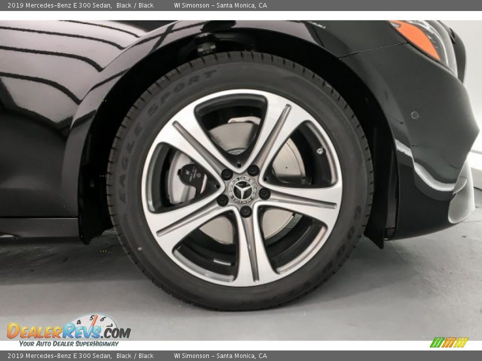 2019 Mercedes-Benz E 300 Sedan Black / Black Photo #9