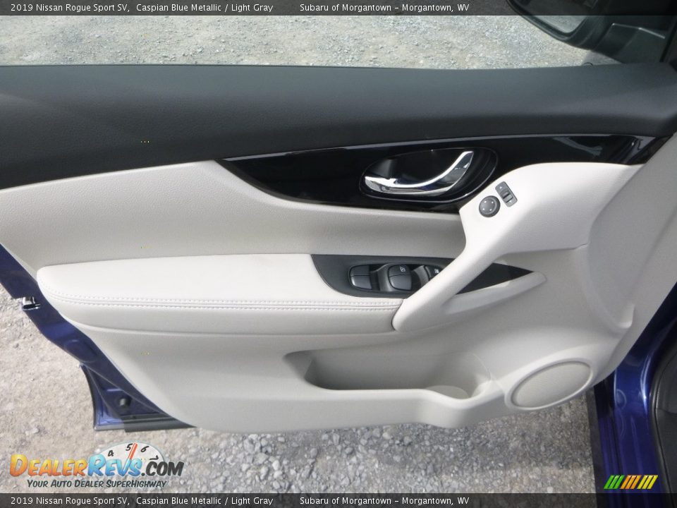 Door Panel of 2019 Nissan Rogue Sport SV Photo #13