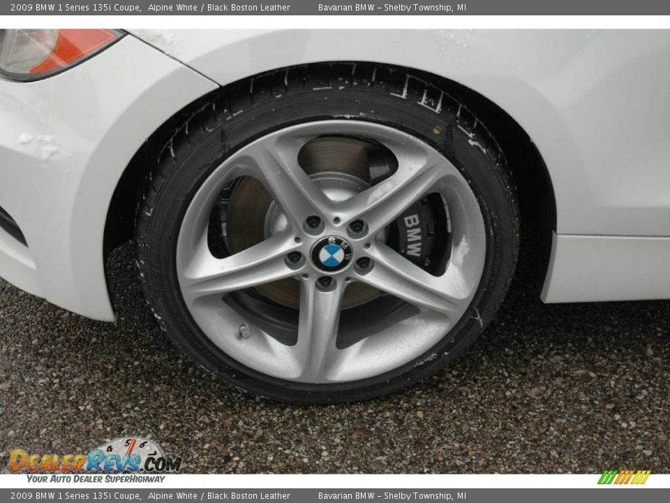 2009 BMW 1 Series 135i Coupe Alpine White / Black Boston Leather Photo #10