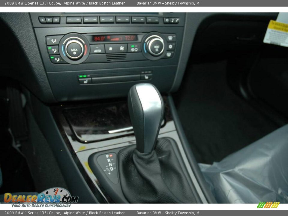 2009 BMW 1 Series 135i Coupe Alpine White / Black Boston Leather Photo #14
