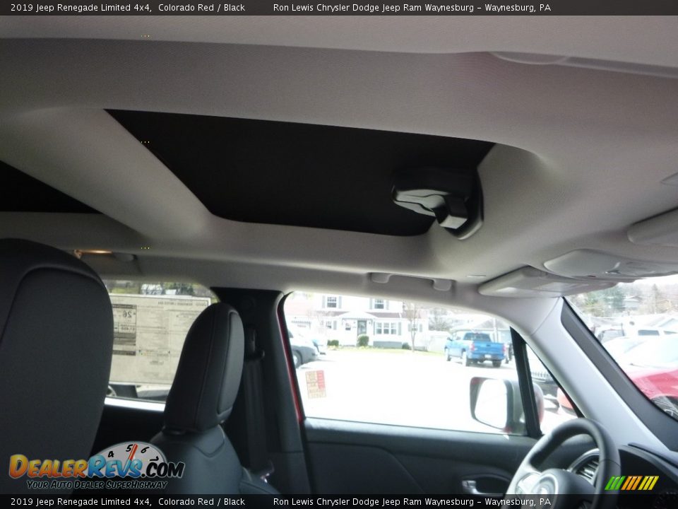 2019 Jeep Renegade Limited 4x4 Colorado Red / Black Photo #12