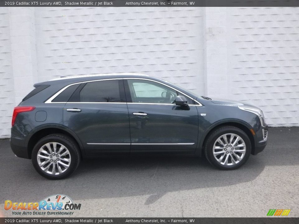 Shadow Metallic 2019 Cadillac XT5 Luxury AWD Photo #4