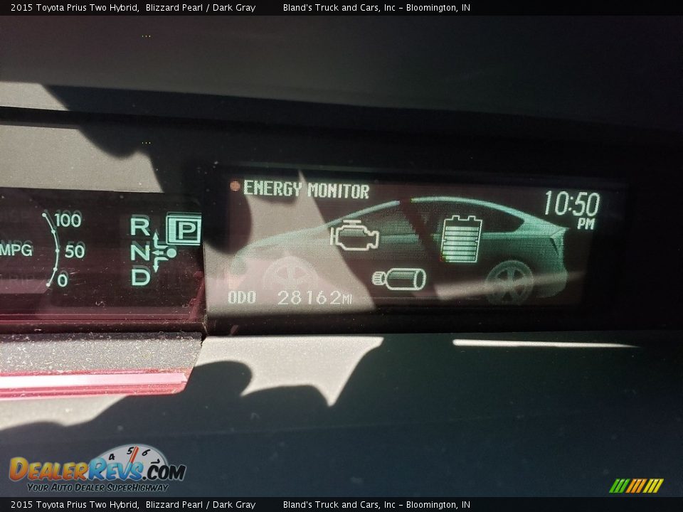 2015 Toyota Prius Two Hybrid Blizzard Pearl / Dark Gray Photo #17