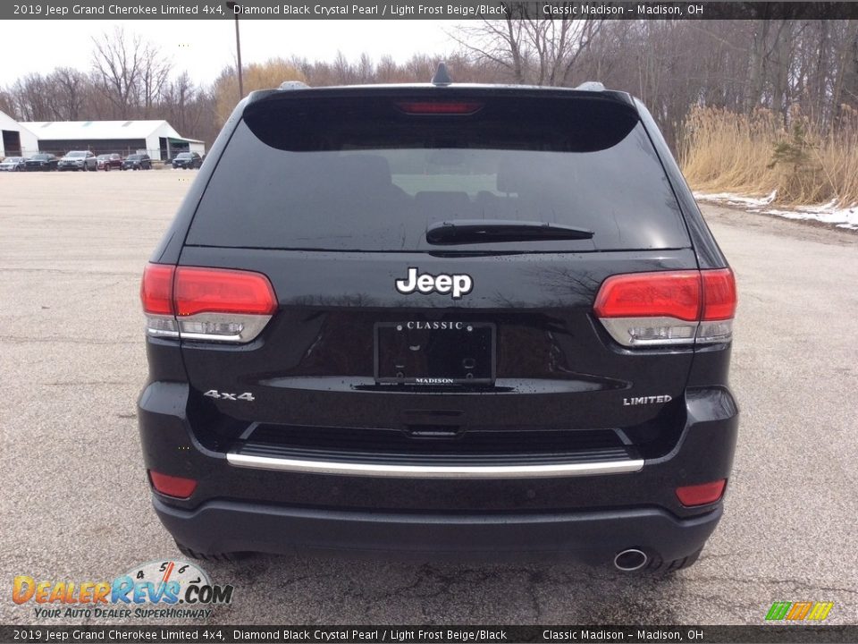 2019 Jeep Grand Cherokee Limited 4x4 Diamond Black Crystal Pearl / Light Frost Beige/Black Photo #5
