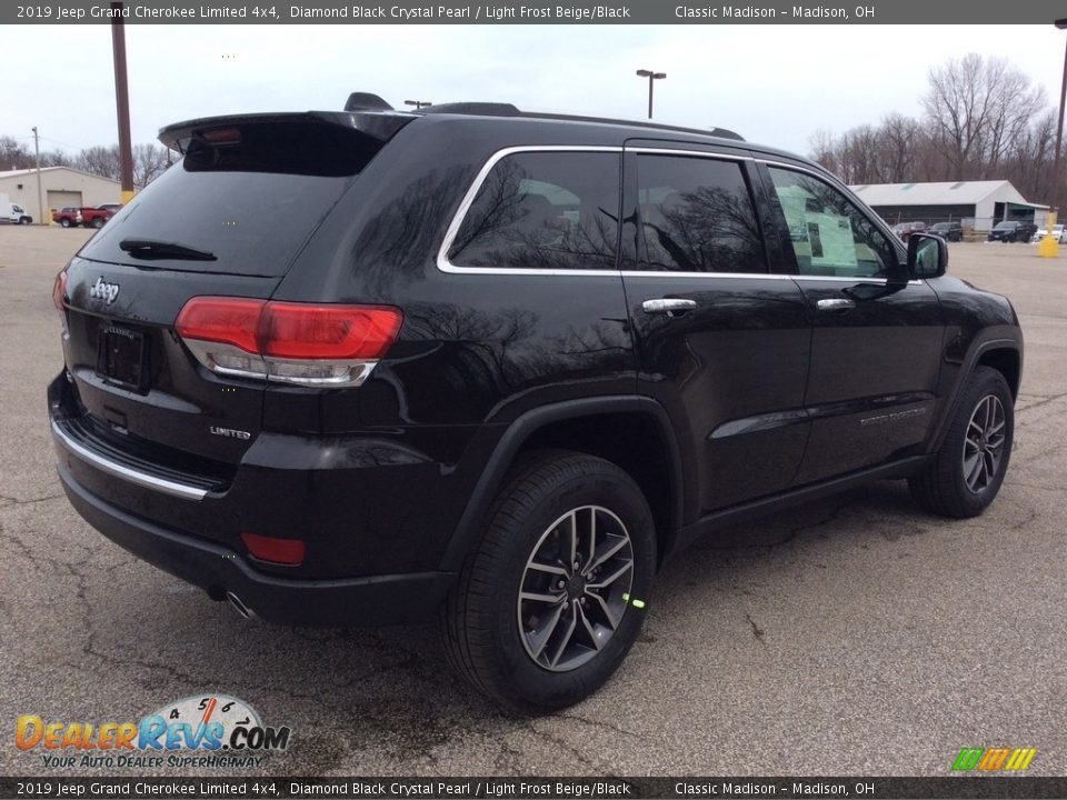 2019 Jeep Grand Cherokee Limited 4x4 Diamond Black Crystal Pearl / Light Frost Beige/Black Photo #6