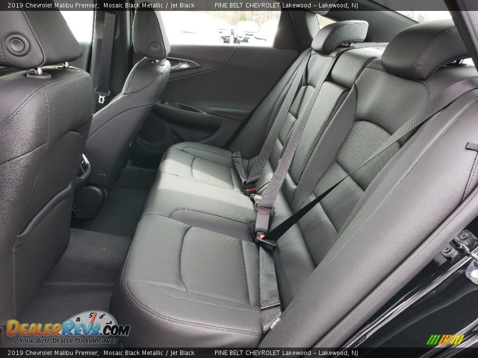 Rear Seat of 2019 Chevrolet Malibu Premier Photo #6