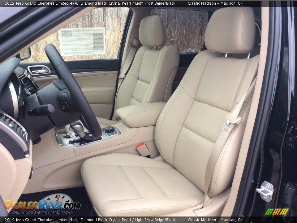 2019 Jeep Grand Cherokee Limited 4x4 Diamond Black Crystal Pearl / Light Frost Beige/Black Photo #9