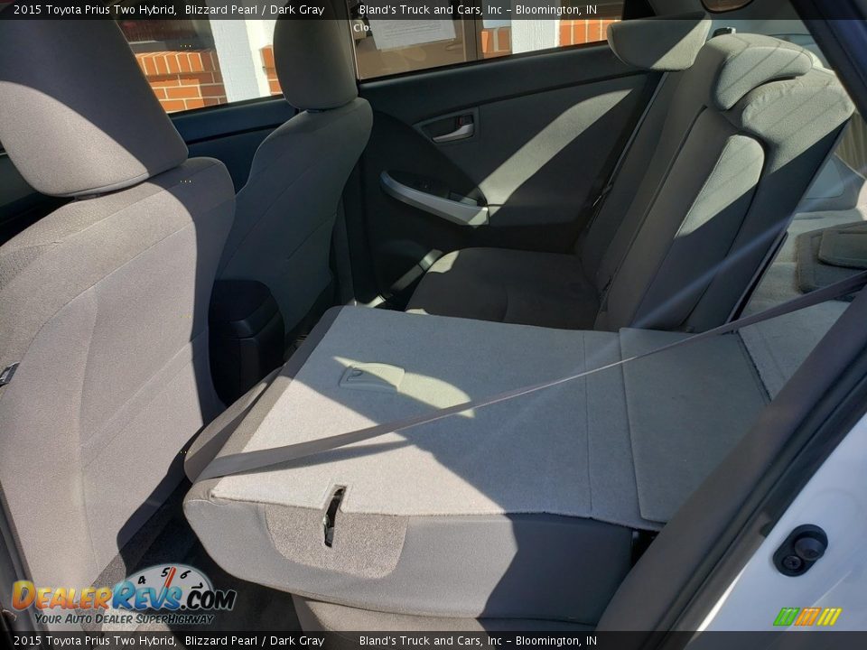 2015 Toyota Prius Two Hybrid Blizzard Pearl / Dark Gray Photo #31