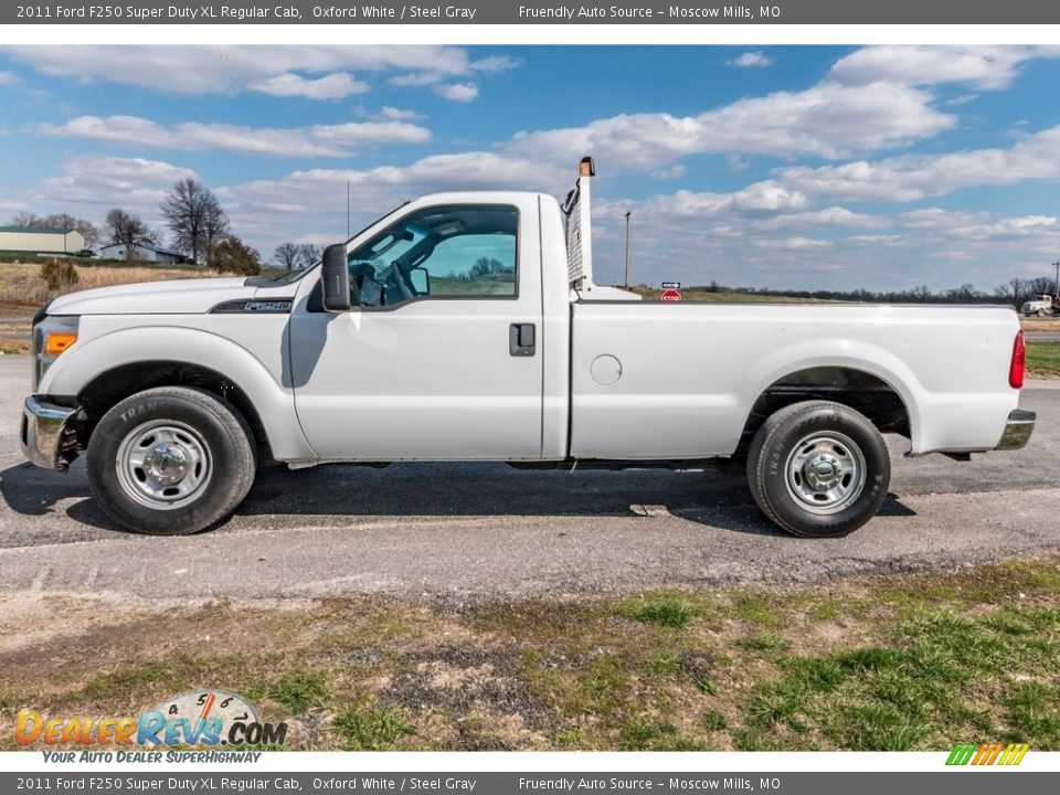 2011 Ford F250 Super Duty XL Regular Cab Oxford White / Steel Gray Photo #7