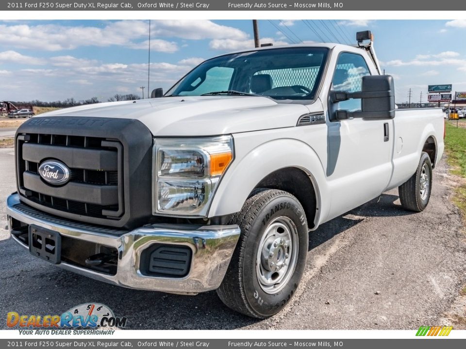 2011 Ford F250 Super Duty XL Regular Cab Oxford White / Steel Gray Photo #8