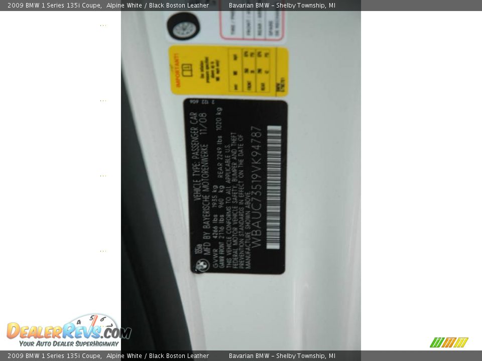 2009 BMW 1 Series 135i Coupe Alpine White / Black Boston Leather Photo #21