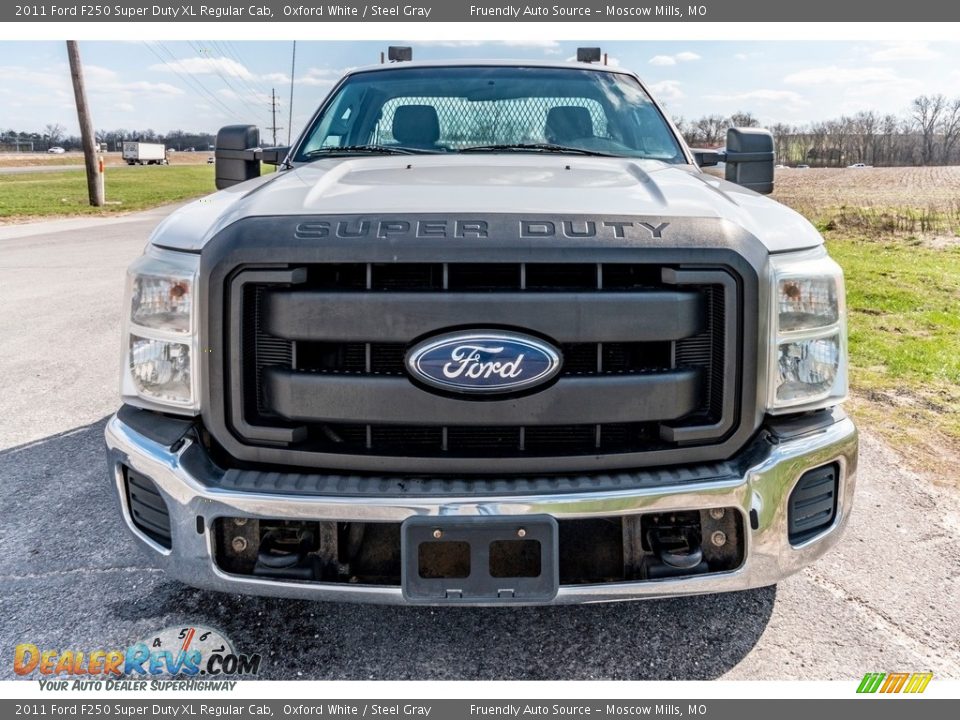 2011 Ford F250 Super Duty XL Regular Cab Oxford White / Steel Gray Photo #9