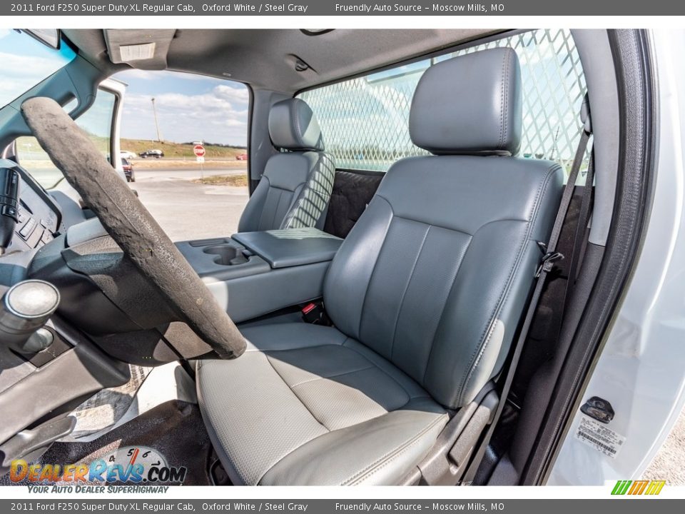 2011 Ford F250 Super Duty XL Regular Cab Oxford White / Steel Gray Photo #20