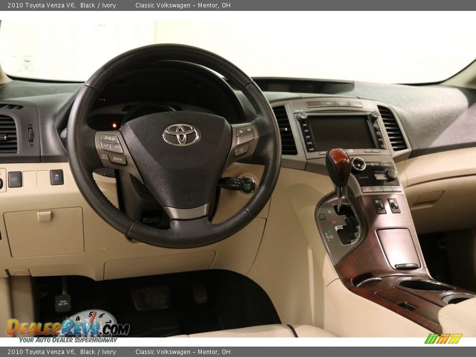 2010 Toyota Venza V6 Black / Ivory Photo #6