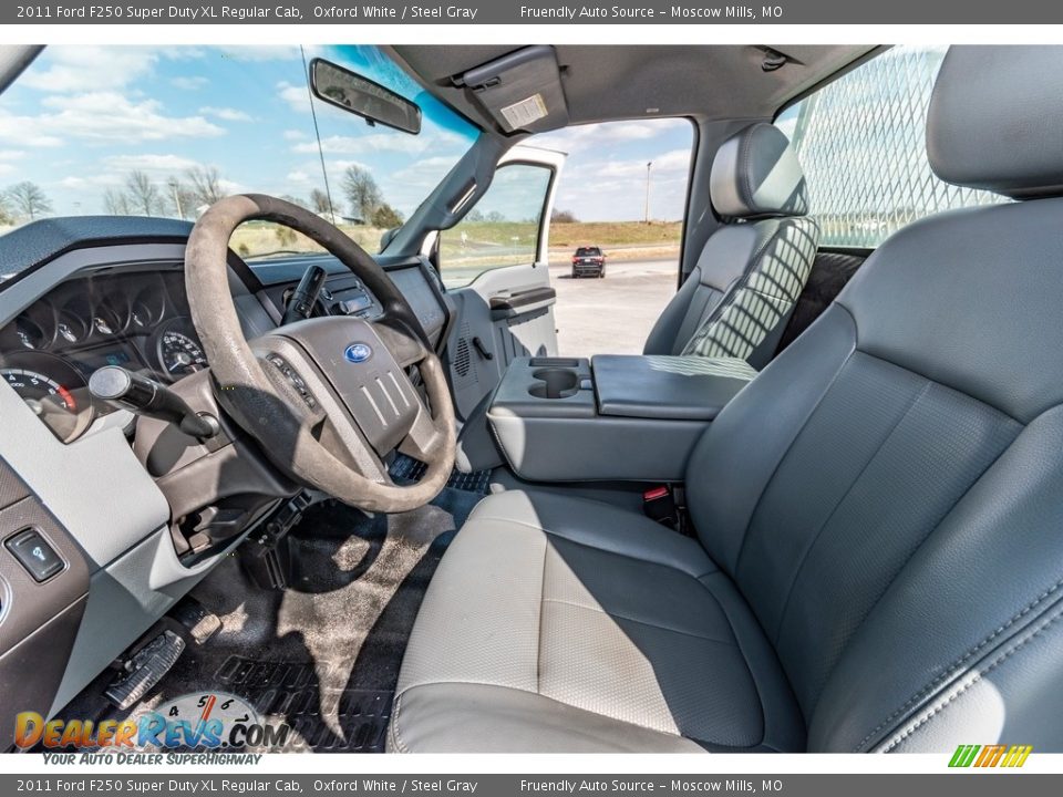 2011 Ford F250 Super Duty XL Regular Cab Oxford White / Steel Gray Photo #21