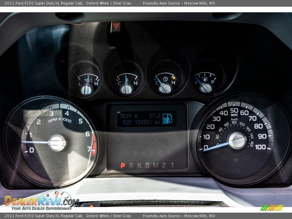 2011 Ford F250 Super Duty XL Regular Cab Oxford White / Steel Gray Photo #32