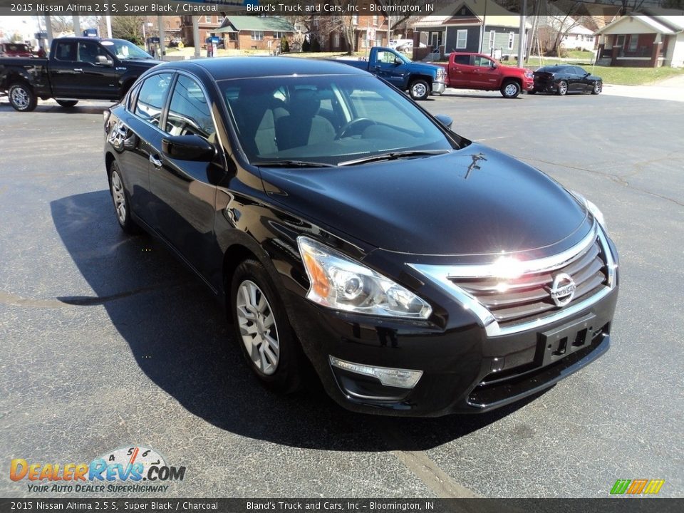 2015 Nissan Altima 2.5 S Super Black / Charcoal Photo #5