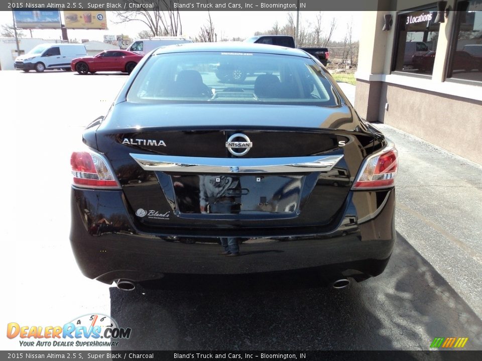 2015 Nissan Altima 2.5 S Super Black / Charcoal Photo #22