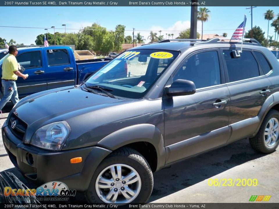 2007 Hyundai Tucson SE 4WD Dark Titanium Gray Metallic / Gray Photo #1