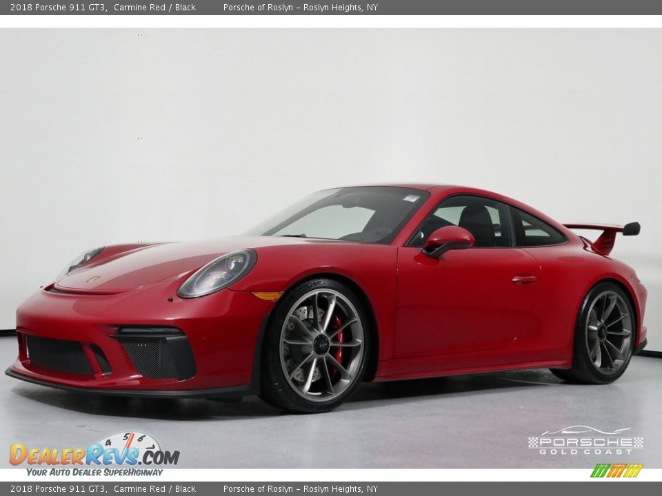 Front 3/4 View of 2018 Porsche 911 GT3 Photo #3