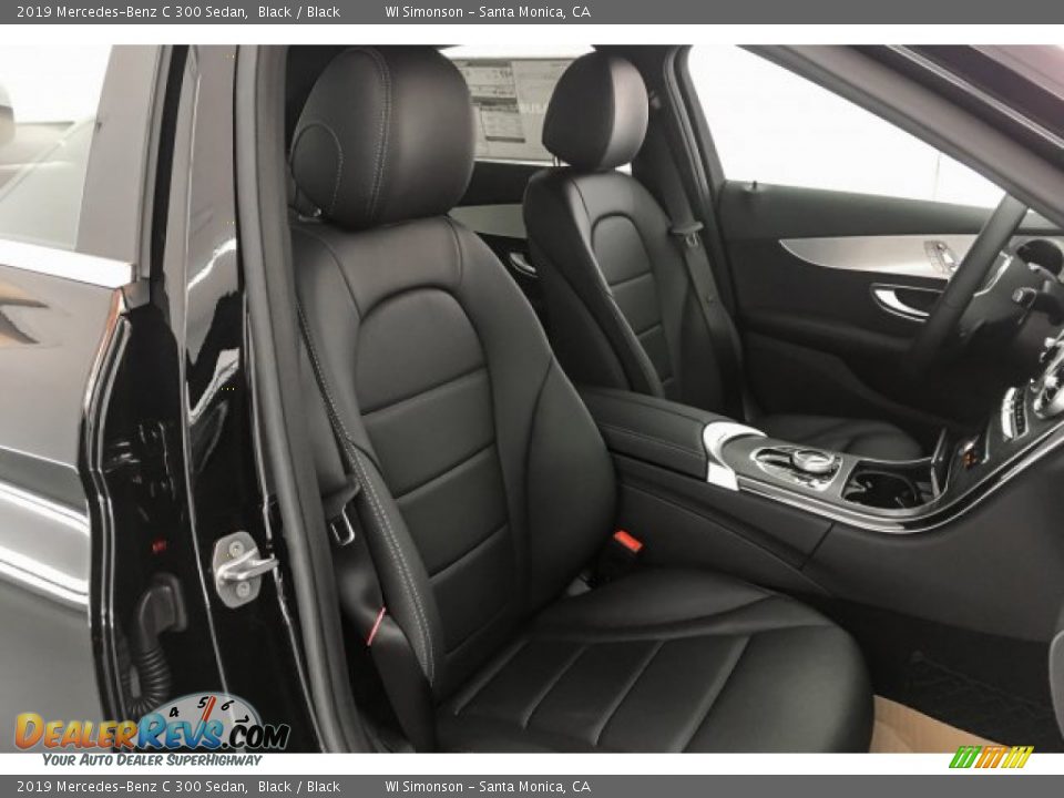 2019 Mercedes-Benz C 300 Sedan Black / Black Photo #5