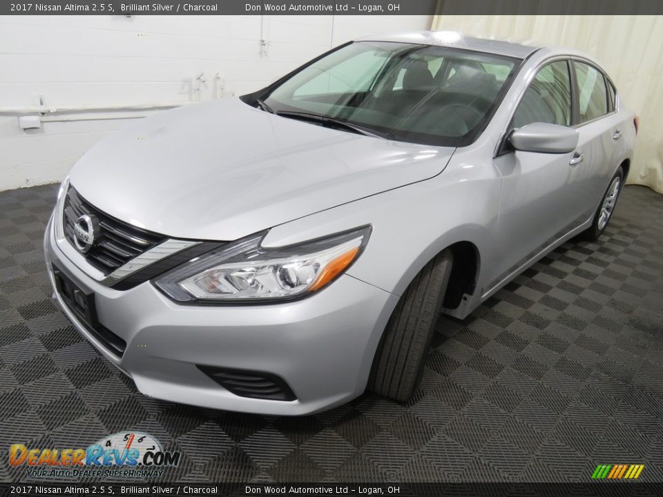 2017 Nissan Altima 2.5 S Brilliant Silver / Charcoal Photo #8