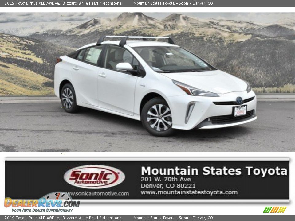 2019 Toyota Prius XLE AWD-e Blizzard White Pearl / Moonstone Photo #1