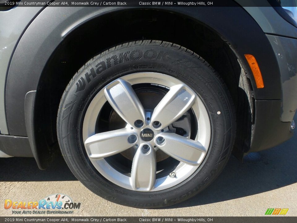 2019 Mini Countryman Cooper All4 Moonwalk Grey / Carbon Black Photo #2