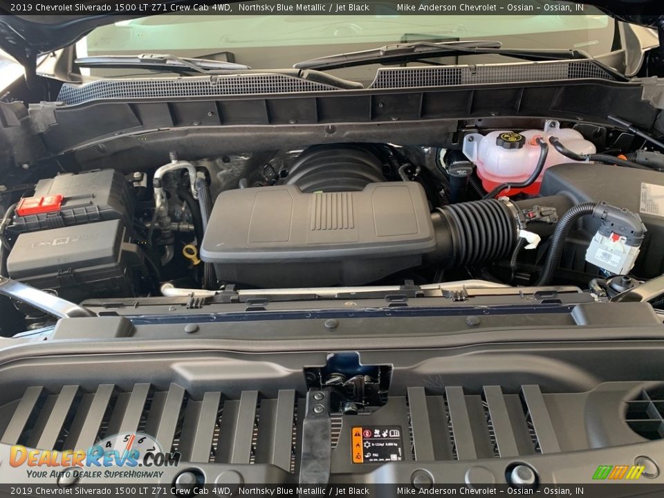 2019 Chevrolet Silverado 1500 LT Z71 Crew Cab 4WD Northsky Blue Metallic / Jet Black Photo #14