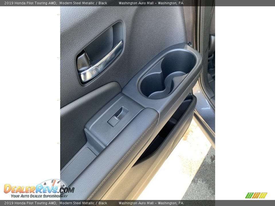 2019 Honda Pilot Touring AWD Modern Steel Metallic / Black Photo #17