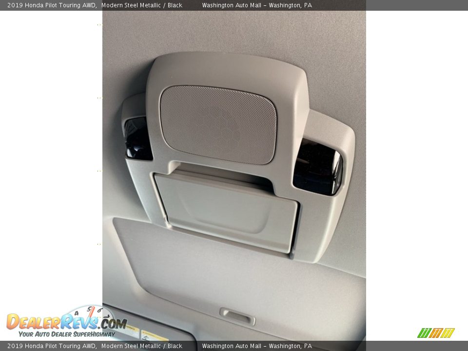 2019 Honda Pilot Touring AWD Modern Steel Metallic / Black Photo #30