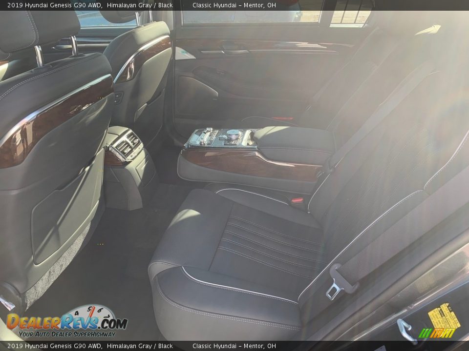 2019 Hyundai Genesis G90 AWD Himalayan Gray / Black Photo #4