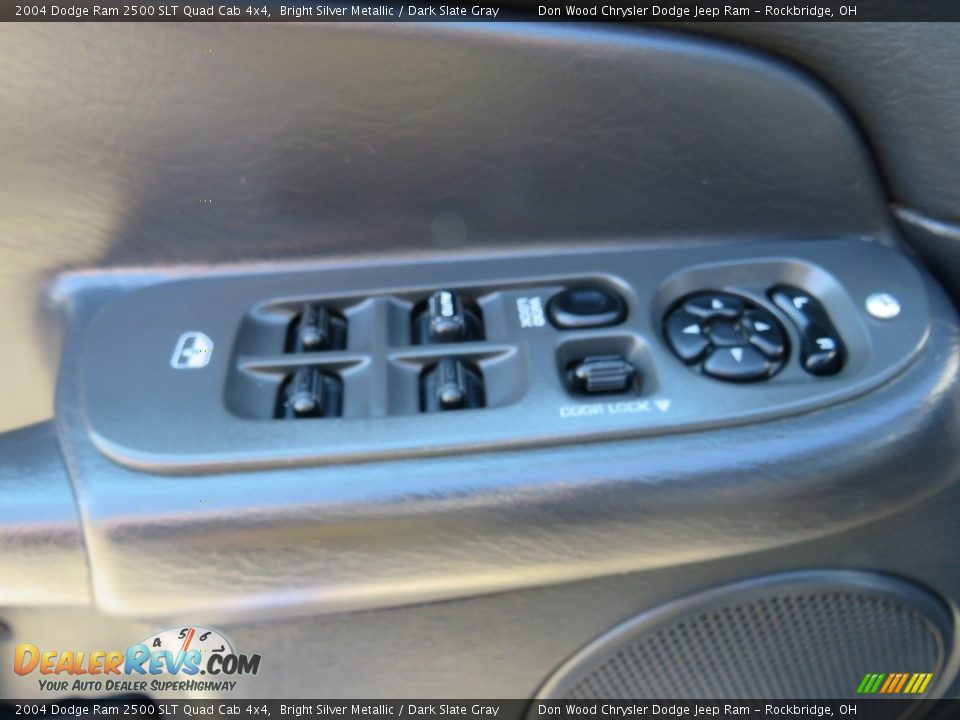 2004 Dodge Ram 2500 SLT Quad Cab 4x4 Bright Silver Metallic / Dark Slate Gray Photo #18